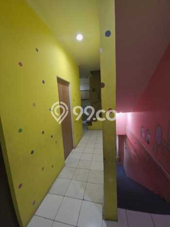 Ruko di , Luas 200m2m², Area Komersial, Disewakan Ruko di , Luas 200m2m², Area Komersial, Disewakan