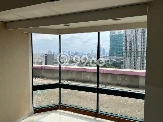 UNIT PREMIUM! Apartemen Kawasan Taman Anggrek, 2 KM, Luas 146m², Area Premium, View Indah UNIT PREMIUM! Apartemen Kawasan Taman Anggrek, 2 KM, Luas 146m², Area Premium, View Indah