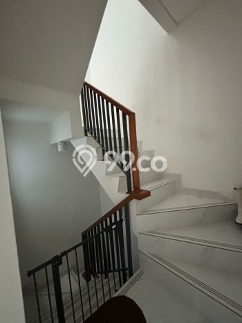 BEST DEAL! Rumah Untuk Investasi area Suvarna Sutera, Luas 54m² LB 124m² BEST DEAL! Rumah Untuk Investasi area Suvarna Sutera, Luas 54m² LB 124m²