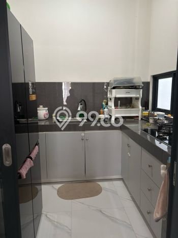 BEST DEAL! Rumah Untuk Investasi area Suvarna Sutera, Luas 54m² LB 124m² BEST DEAL! Rumah Untuk Investasi area Suvarna Sutera, Luas 54m² LB 124m²