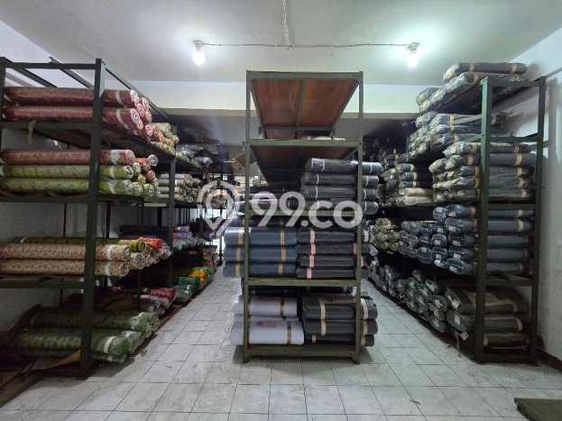 Ruko Dijual di Prime Area Surabaya Luas 200m2 Ruko Dijual di Prime Area Surabaya Luas 200m2