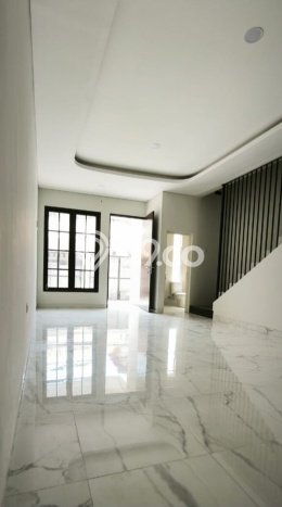Rumah Bisa KPR LT 90m2m² di Tambaksari, Bebas Banjir, Surabaya Rumah Bisa KPR LT 90m2m² di Tambaksari, Bebas Banjir, Surabaya