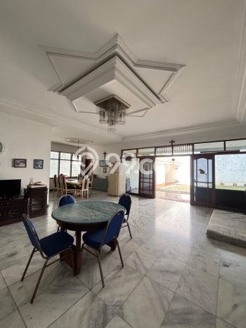 Dijual Rumah Mewah Elegan Dengan View Eksklusif di Surabaya Kota, Surabaya Dijual Rumah Mewah Elegan Dengan View Eksklusif di Surabaya Kota, Surabaya