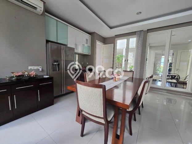 Jual Rumah Mewah Elegan Dengan View Eksklusif di Surabaya Kota, Surabaya Jual Rumah Mewah Elegan Dengan View Eksklusif di Surabaya Kota, Surabaya