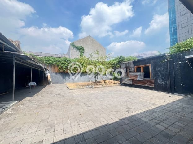 Kantor Dijual di Surabaya LT 1018m2 & LB 600m2 Lokasi Terbaik! Kantor Dijual di Surabaya LT 1018m2 & LB 600m2 Lokasi Terbaik!