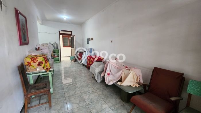 Rumah di Surabaya Kondisi Bagus Minimalis Dekat Fasilitas Umum Rumah di Surabaya Kondisi Bagus Minimalis Dekat Fasilitas Umum