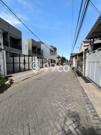 Dijual Rumah Modern 3 KT di Surabaya Kota, Surabaya Dijual Rumah Modern 3 KT di Surabaya Kota, Surabaya