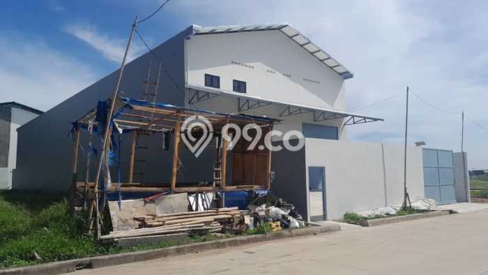 Disewakan Gudang komersial di Pakuhaji luas bangunan 750m2 Disewakan Gudang komersial di Pakuhaji luas bangunan 750m2