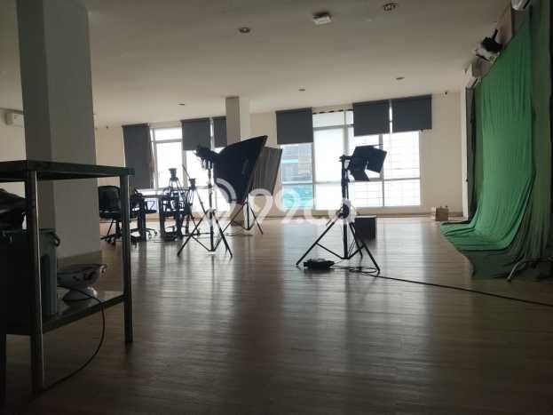FOR RENT! Ruko di Kebon Kacang Cocok untuk Bisnis 975m2 FOR RENT! Ruko di Kebon Kacang Cocok untuk Bisnis 975m2