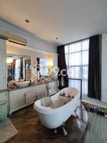 Siap Huni Rumah Mewah 6 Kamar di Pancoran Dekat ke Mana Saja Siap Huni Rumah Mewah 6 Kamar di Pancoran Dekat ke Mana Saja
