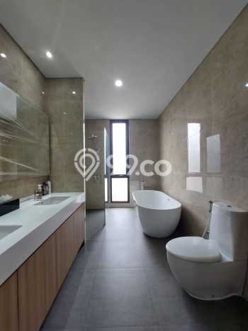 For Sale! Premium House LT 190m2 Desain Elegan di BSD For Sale! Premium House LT 190m2 Desain Elegan di BSD