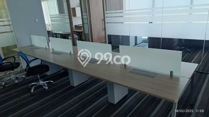 Kantor Area Bisnis di , Luas 321m2m², Pusat Bisnis Kantor Area Bisnis di , Luas 321m2m², Pusat Bisnis