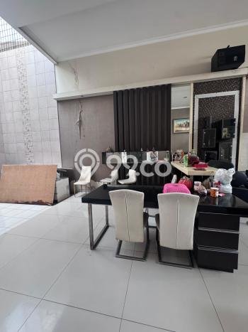 Rumah Mewah LB 720m2 Siap Huni Desain Elegan di Kalideres, Jakarta Barat Rumah Mewah LB 720m2 Siap Huni Desain Elegan di Kalideres, Jakarta Barat