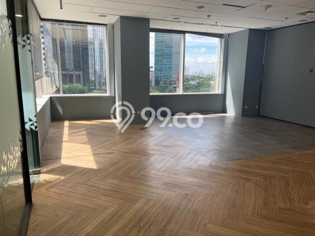 Unit Kantor Tersedia di Sudirman Spesifikasi LB 300m2 Unit Kantor Tersedia di Sudirman Spesifikasi LB 300m2