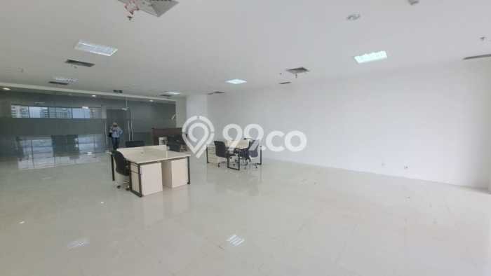 Kantor untuk Disewa di Pusat Jakarta Barat Luas Bangunan 136m2 Kantor untuk Disewa di Pusat Jakarta Barat Luas Bangunan 136m2