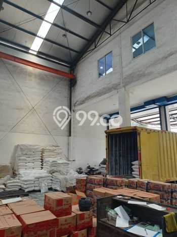 LOKASI PREMIUM! Gudang di Cengkareng, Luas 600m2m², Lokasi Strategis LOKASI PREMIUM! Gudang di Cengkareng, Luas 600m2m², Lokasi Strategis