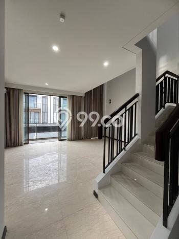Rumah Elit Modern Siap Huni di BSD Tangerang Rumah Elit Modern Siap Huni di BSD Tangerang