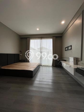Rumah Elit Modern Siap Huni di BSD Tangerang Rumah Elit Modern Siap Huni di BSD Tangerang