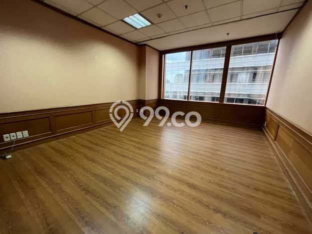 Unit Komersial Disewakan di Jakarta Selatan Area Strategis Harga Kompetitif Unit Komersial Disewakan di Jakarta Selatan Area Strategis Harga Kompetitif