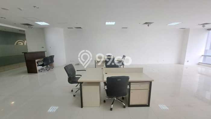 Kantor untuk Disewa di Pusat Jakarta Barat Luas Bangunan 136m2 Kantor untuk Disewa di Pusat Jakarta Barat Luas Bangunan 136m2
