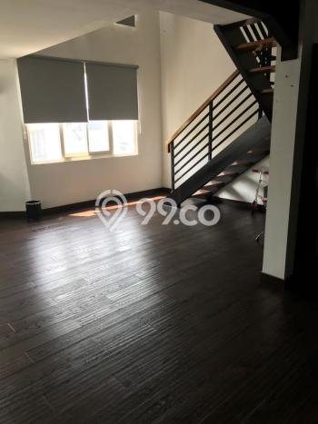 Rumah Elit LB 250m2 Siap Pakai Desain Elegan di Pluit, Jakarta Utara Rumah Elit LB 250m2 Siap Pakai Desain Elegan di Pluit, Jakarta Utara