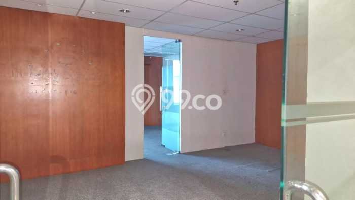 Unit Kantor Disewa Lokasi Senen, Jakarta Pusat Spesifikasi Luas Bangunan 177m2 Unit Kantor Disewa Lokasi Senen, Jakarta Pusat Spesifikasi Luas Bangunan 177m2