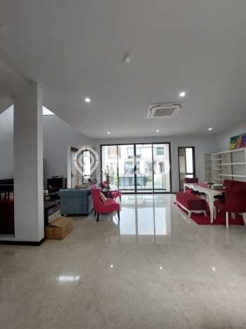 For Sale! Premium House LT 190m2 Desain Elegan di BSD For Sale! Premium House LT 190m2 Desain Elegan di BSD