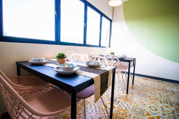 Cocok Untuk Investasi! For Sale Kost di Grogol 21 Kamar Cocok Untuk Investasi! For Sale Kost di Grogol 21 Kamar