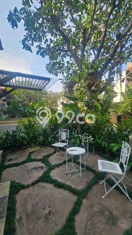 Dijual Rumah Luas Elegan Dengan View Eksklusif di Kemang, Jakarta Selatan Dijual Rumah Luas Elegan Dengan View Eksklusif di Kemang, Jakarta Selatan