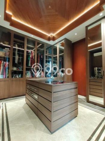 Rumah Luxury Modern Tanpa Renovasi di Pantai Mutiara Jakarta Utara Rumah Luxury Modern Tanpa Renovasi di Pantai Mutiara Jakarta Utara