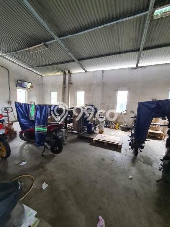 Area Ramai! Pabrik Dijual di Tigaraksa untuk Bisnis Luas Bangunan 2500m2 Area Ramai! Pabrik Dijual di Tigaraksa untuk Bisnis Luas Bangunan 2500m2