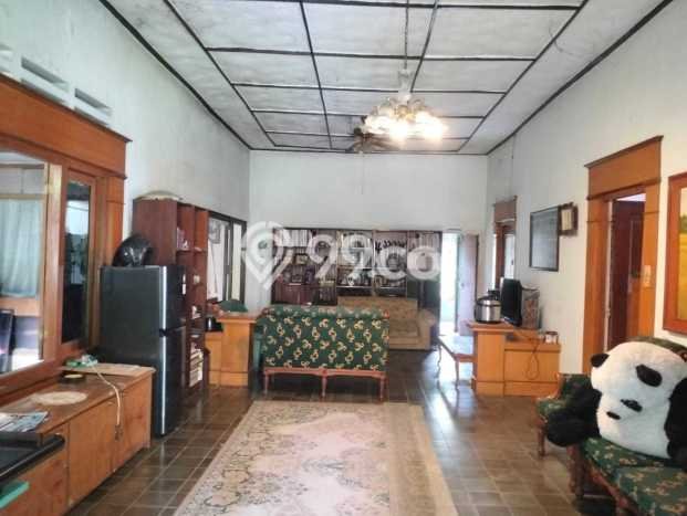 Rumah Luxury Modern Tanpa Renovasi di Babakan Bogor Rumah Luxury Modern Tanpa Renovasi di Babakan Bogor