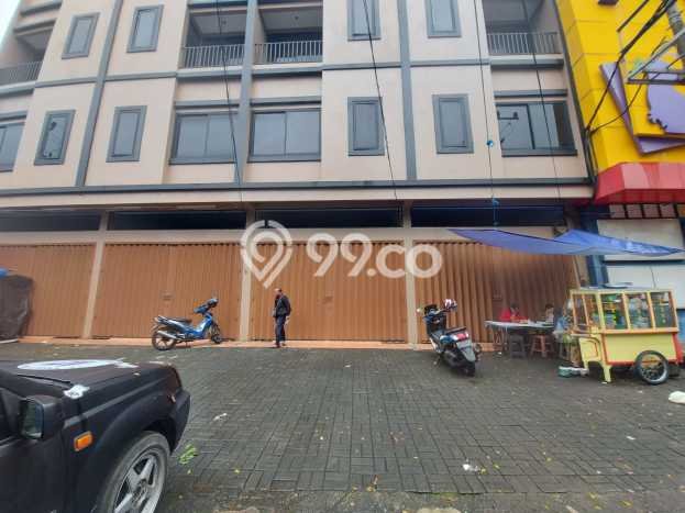 AREA KOMERSIAL! Ruko For Rent Kawasan Panakkukang, Luas 300m², Akses Strategis AREA KOMERSIAL! Ruko For Rent Kawasan Panakkukang, Luas 300m², Akses Strategis