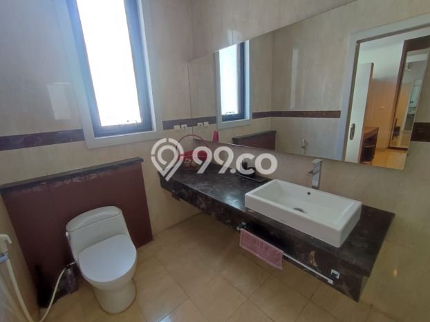 Jarang Ada! Rumah Kontrakan 4 Kamar Nyaman Siap Huni Setra Duta Jarang Ada! Rumah Kontrakan 4 Kamar Nyaman Siap Huni Setra Duta