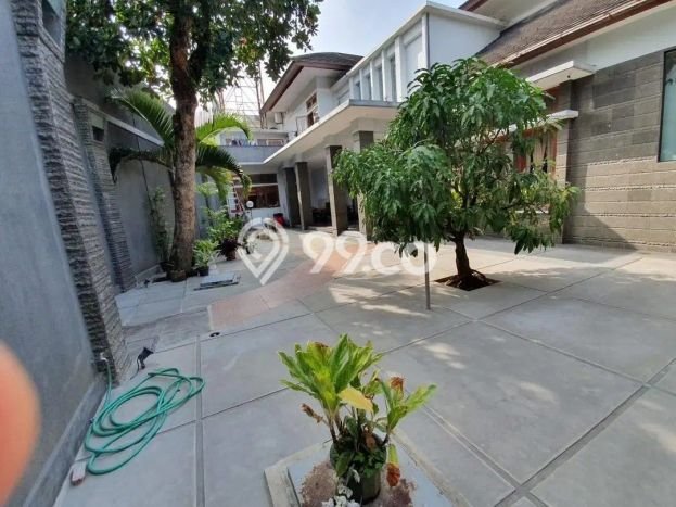 Hunian 5 Kamar Siap Huni Disewakan di Bandung Wetan Harga Kompetitif Hunian 5 Kamar Siap Huni Disewakan di Bandung Wetan Harga Kompetitif