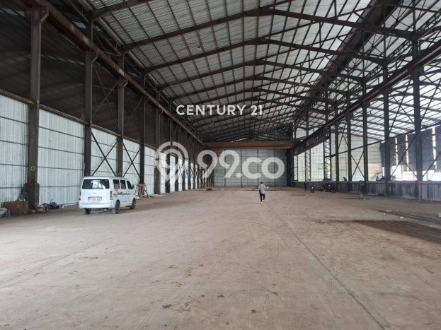 Unit Gudang Disewa Lokasi Tambun Selatan, Bekasi Spesifikasi Luas Bangunan 3726m2 Unit Gudang Disewa Lokasi Tambun Selatan, Bekasi Spesifikasi Luas Bangunan 3726m2