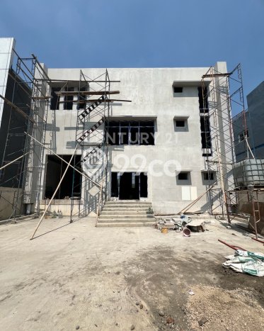 HARGA SPESIAL! Gudang di Lippo Cikarang, Luas 750m², Jalan Utama HARGA SPESIAL! Gudang di Lippo Cikarang, Luas 750m², Jalan Utama