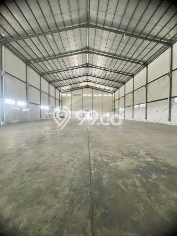 Unit Gudang Disewa Lokasi Lippo Cikarang, Cikarang Spesifikasi Luas Bangunan 3000m2 Unit Gudang Disewa Lokasi Lippo Cikarang, Cikarang Spesifikasi Luas Bangunan 3000m2