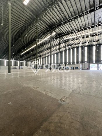 Untuk Disewa Gudang di Lippo Cikarang Cikarang LT 30000m2, LB 10000m2 Untuk Disewa Gudang di Lippo Cikarang Cikarang LT 30000m2, LB 10000m2