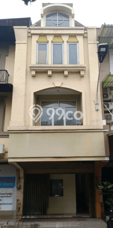 Ruko Dijual di Jakarta Barat LT 68m2 & LB 160m2 Lokasi Terbaik! Ruko Dijual di Jakarta Barat LT 68m2 & LB 160m2 Lokasi Terbaik!
