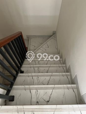 Rumah Strategis Minimalis Lb 166m2 di Tangerang, Tangerang Rumah Strategis Minimalis Lb 166m2 di Tangerang, Tangerang