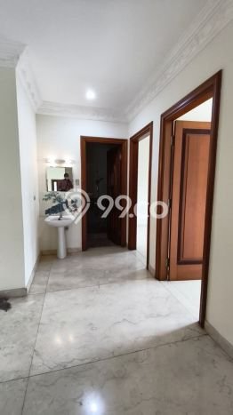 Lokasi terbaik! Rumah siap huni disewakan di Kelapa Gading LB 400m2 Lokasi terbaik! Rumah siap huni disewakan di Kelapa Gading LB 400m2