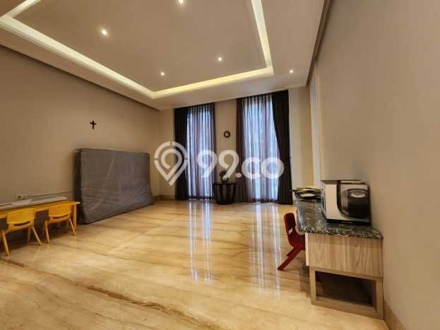 Ready to Use! Luxury House LT 763m2 Desain Modern di Alam Sutera Ready to Use! Luxury House LT 763m2 Desain Modern di Alam Sutera