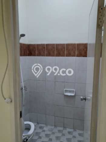 For Sale Rumah 2 Kamar Lokasi Strategis Nyaman dan Strategis di Serpong Utara For Sale Rumah 2 Kamar Lokasi Strategis Nyaman dan Strategis di Serpong Utara