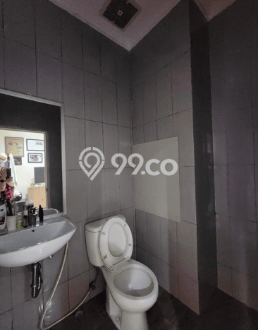 INVESTASI MENGUNTUNGKAN! Ruko Kawasan Serpong, Luas 97m², Pusat Bisnis INVESTASI MENGUNTUNGKAN! Ruko Kawasan Serpong, Luas 97m², Pusat Bisnis
