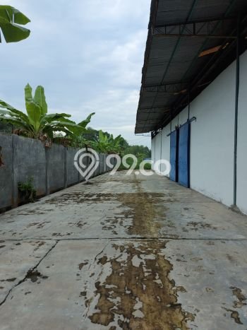 PELUANG EMAS! Gudang Kawasan Hamparan Perak, Luas 720m2m², Pusat Komersial PELUANG EMAS! Gudang Kawasan Hamparan Perak, Luas 720m2m², Pusat Komersial