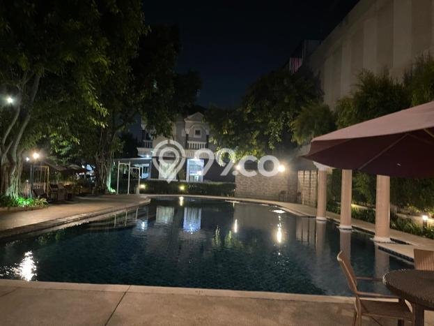 Rumah Elit Modern Tanpa Renovasi di Green Lake City Jakarta Barat Rumah Elit Modern Tanpa Renovasi di Green Lake City Jakarta Barat
