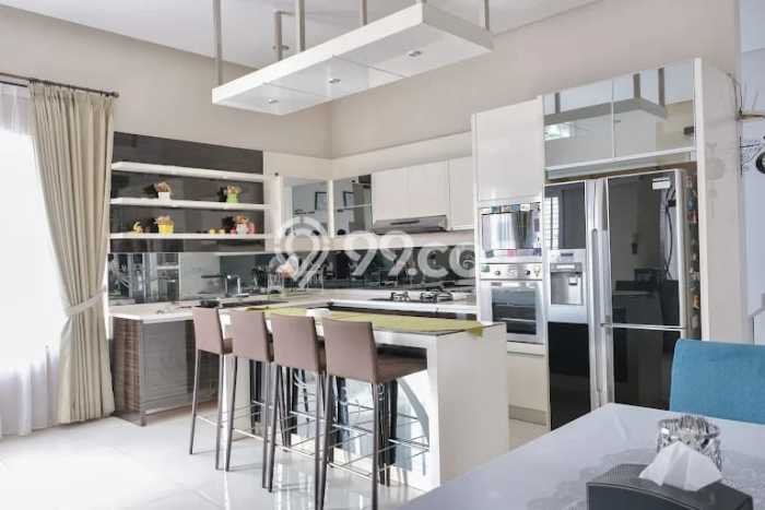Rumah Siap Disurvey di Sayap Dago, Bandung, Luas 647m² LB 500m² Rumah Siap Disurvey di Sayap Dago, Bandung, Luas 647m² LB 500m²