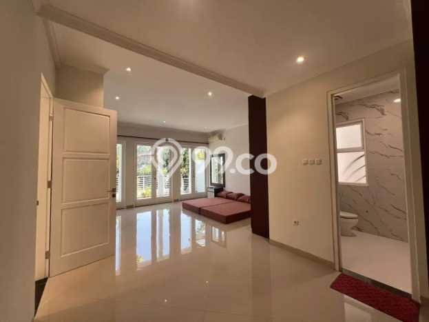 SEGERA MILIKI! Rumah di Dago Pakar, Bandung, LT 512m² Bangunan 400m² SEGERA MILIKI! Rumah di Dago Pakar, Bandung, LT 512m² Bangunan 400m²