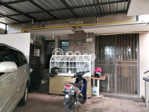 Komersial Bagus Dijual LB 314m2 Lokasi Strategis Jakarta Barat Area Cocok untuk Berbisnis Komersial Bagus Dijual LB 314m2 Lokasi Strategis Jakarta Barat Area Cocok untuk Berbisnis